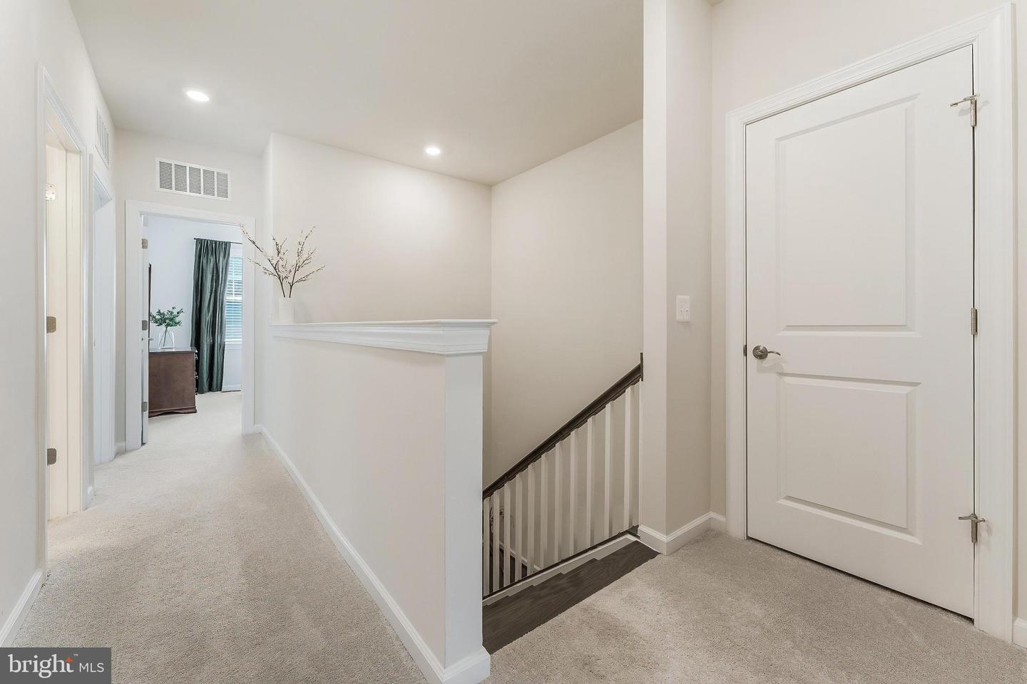 20652 RIVER LIFFEY TER, STERLING, Virginia 20166, 3 Bedrooms Bedrooms, ,2 BathroomsBathrooms,Residential,For sale,20652 RIVER LIFFEY TER,VALO2099330 MLS # VALO2099330