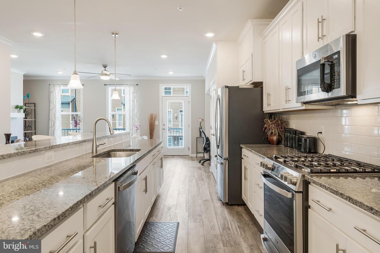 20652 RIVER LIFFEY TER, STERLING, Virginia 20166, 3 Bedrooms Bedrooms, ,2 BathroomsBathrooms,Residential,For sale,20652 RIVER LIFFEY TER,VALO2099330 MLS # VALO2099330