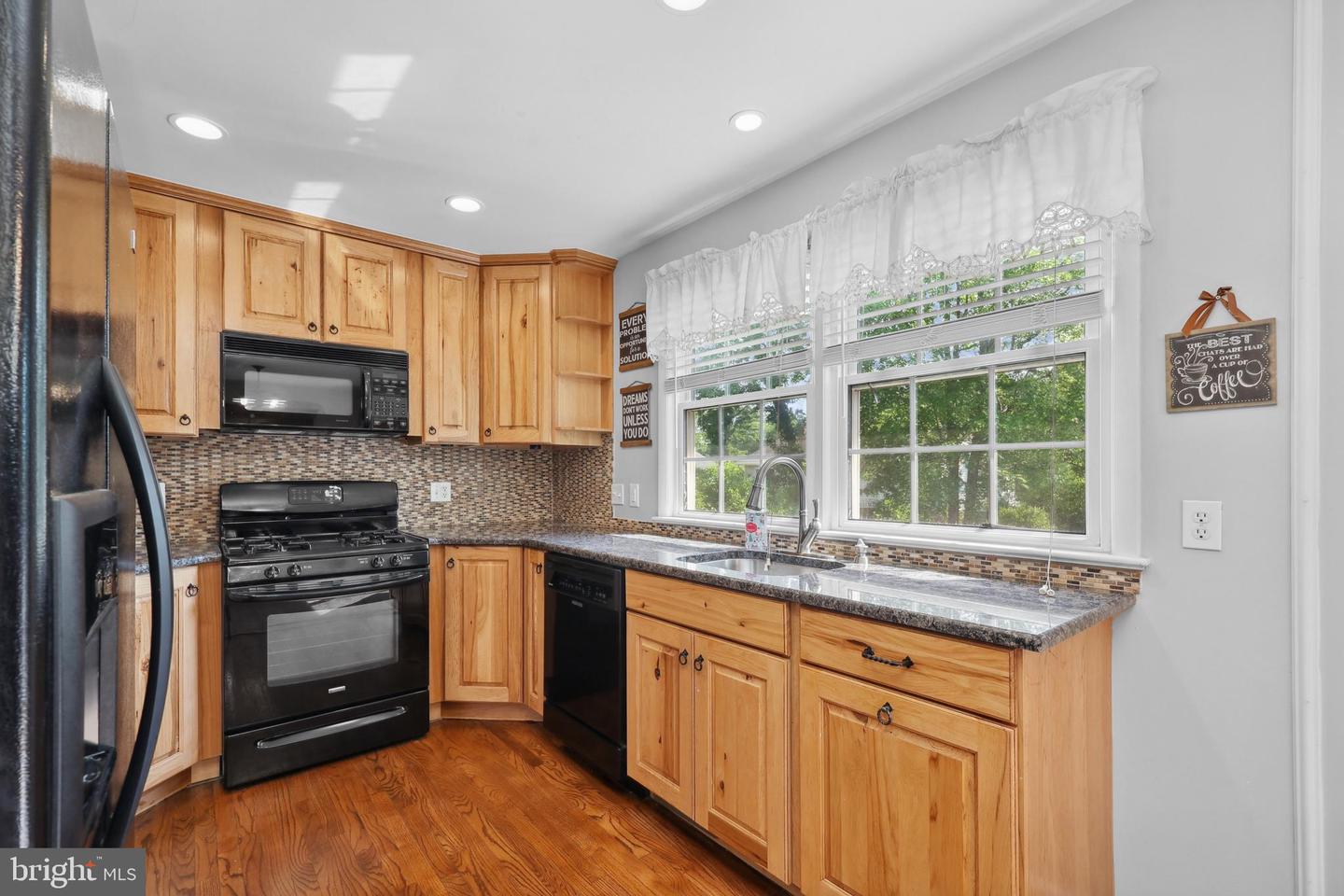 14613 BAUGHER DR, CENTREVILLE, Virginia 20120, 4 Bedrooms Bedrooms, ,2 BathroomsBathrooms,Residential,For sale,14613 BAUGHER DR,VAFX2246928 MLS # VAFX2246928