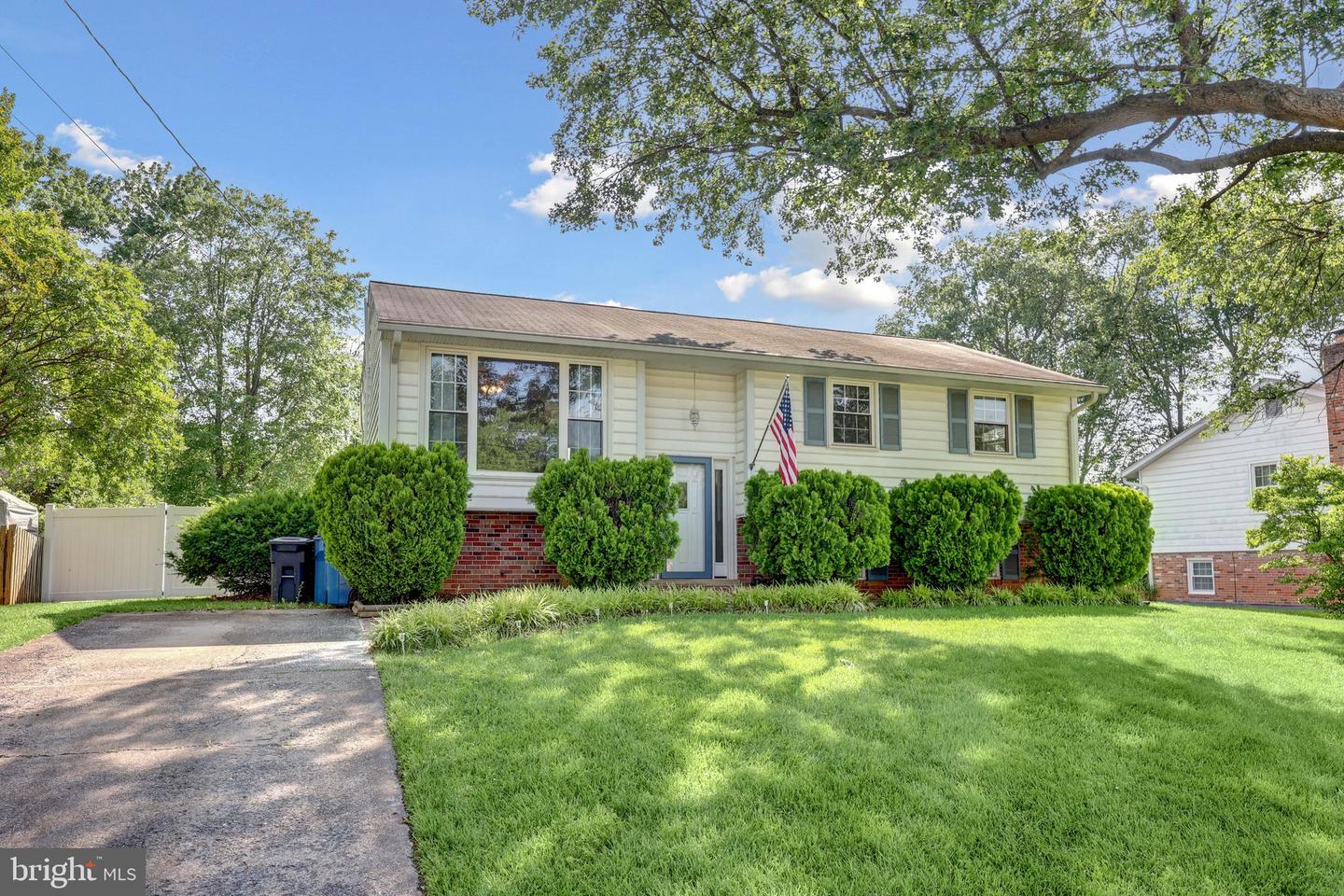 14613 BAUGHER DR, CENTREVILLE, Virginia 20120, 4 Bedrooms Bedrooms, ,2 BathroomsBathrooms,Residential,For sale,14613 BAUGHER DR,VAFX2246928 MLS # VAFX2246928