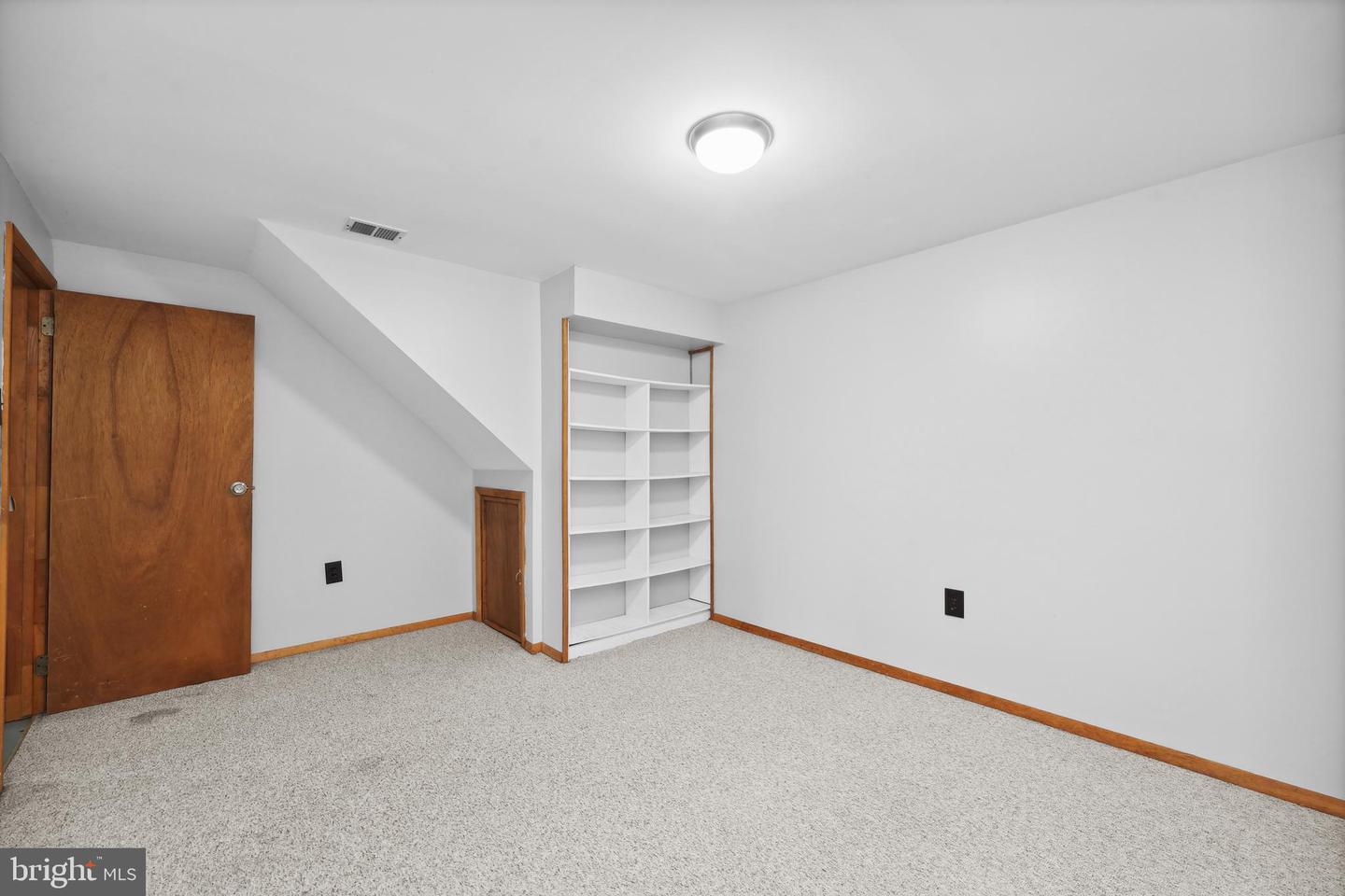 14613 BAUGHER DR, CENTREVILLE, Virginia 20120, 4 Bedrooms Bedrooms, ,2 BathroomsBathrooms,Residential,For sale,14613 BAUGHER DR,VAFX2246928 MLS # VAFX2246928
