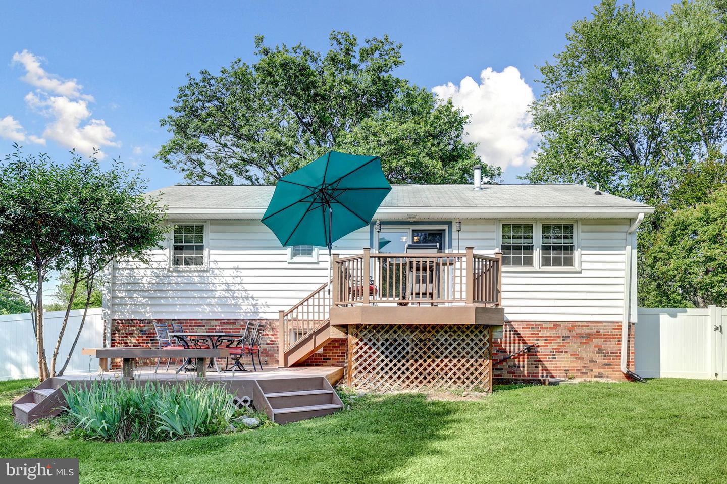 14613 BAUGHER DR, CENTREVILLE, Virginia 20120, 4 Bedrooms Bedrooms, ,2 BathroomsBathrooms,Residential,For sale,14613 BAUGHER DR,VAFX2246928 MLS # VAFX2246928