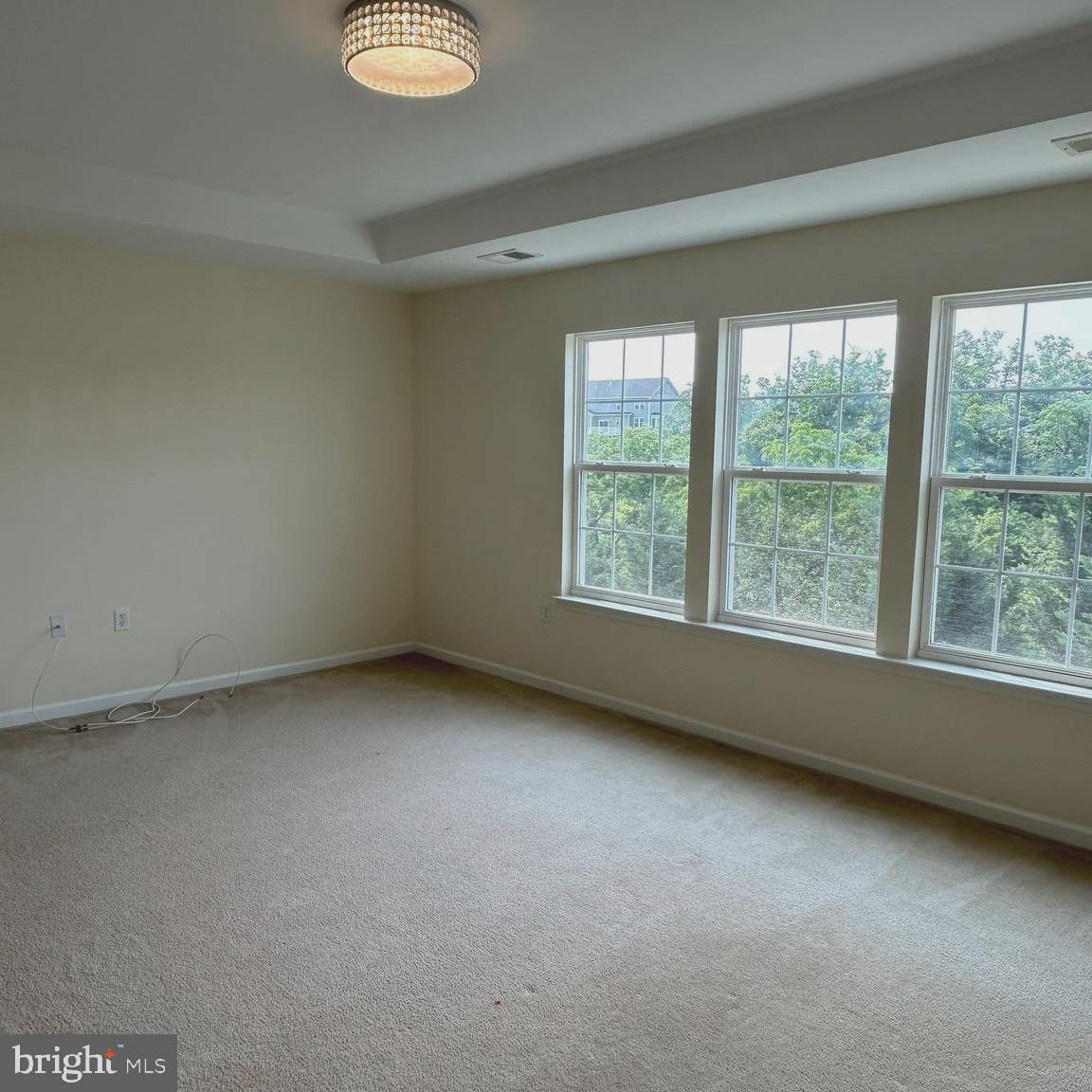 223 MONTICELLO SQ, WINCHESTER, Virginia 22602, 3 Bedrooms Bedrooms, ,2 BathroomsBathrooms,Residential,For sale,223 MONTICELLO SQ,VAFV2034818 MLS # VAFV2034818