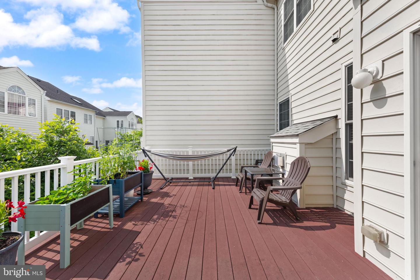 25198 LARKS TER, CHANTILLY, Virginia 20152, 3 Bedrooms Bedrooms, ,2 BathroomsBathrooms,Residential,For sale,25198 LARKS TER,VALO2099384 MLS # VALO2099384