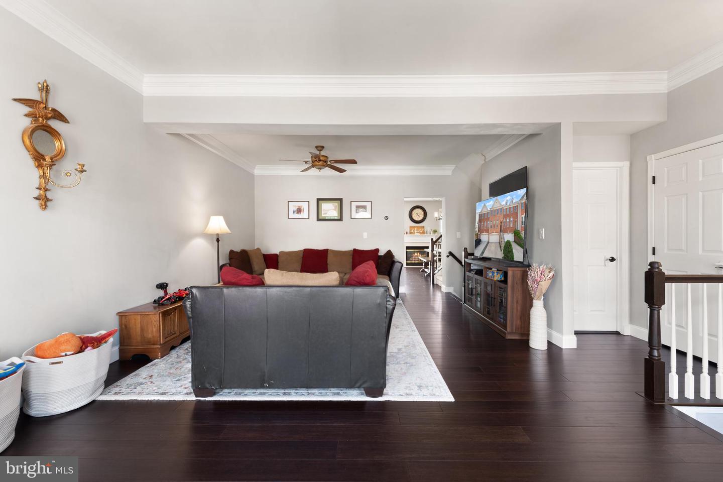 25198 LARKS TER, CHANTILLY, Virginia 20152, 3 Bedrooms Bedrooms, ,2 BathroomsBathrooms,Residential,For sale,25198 LARKS TER,VALO2099384 MLS # VALO2099384