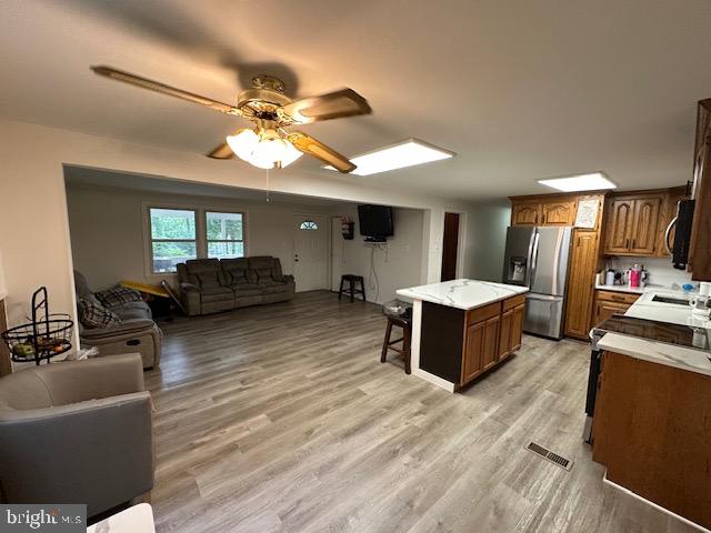 37 W BRIAR DR, STAFFORD, Virginia 22556, 5 Bedrooms Bedrooms, ,3 BathroomsBathrooms,Residential,For sale,37 W BRIAR DR,VAST2039752 MLS # VAST2039752
