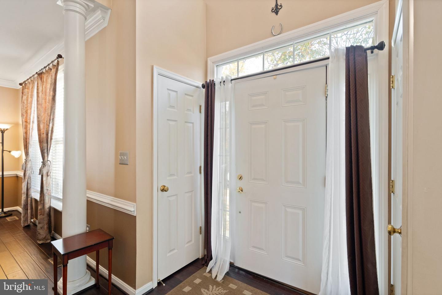 25336 RIPLEYS FIELD DR, CHANTILLY, Virginia 20152, 3 Bedrooms Bedrooms, ,3 BathroomsBathrooms,Residential,For sale,25336 RIPLEYS FIELD DR,VALO2099466 MLS # VALO2099466