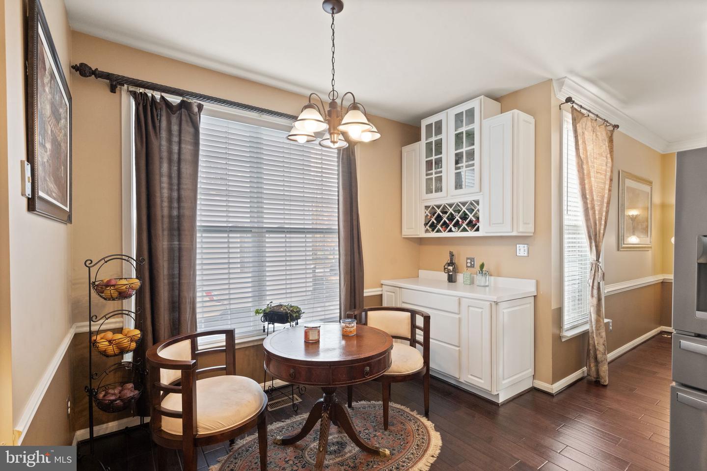 25336 RIPLEYS FIELD DR, CHANTILLY, Virginia 20152, 3 Bedrooms Bedrooms, ,3 BathroomsBathrooms,Residential,For sale,25336 RIPLEYS FIELD DR,VALO2099466 MLS # VALO2099466