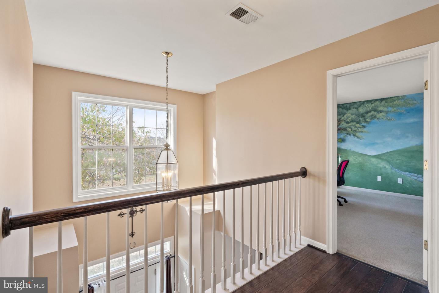 25336 RIPLEYS FIELD DR, CHANTILLY, Virginia 20152, 3 Bedrooms Bedrooms, ,3 BathroomsBathrooms,Residential,For sale,25336 RIPLEYS FIELD DR,VALO2099466 MLS # VALO2099466
