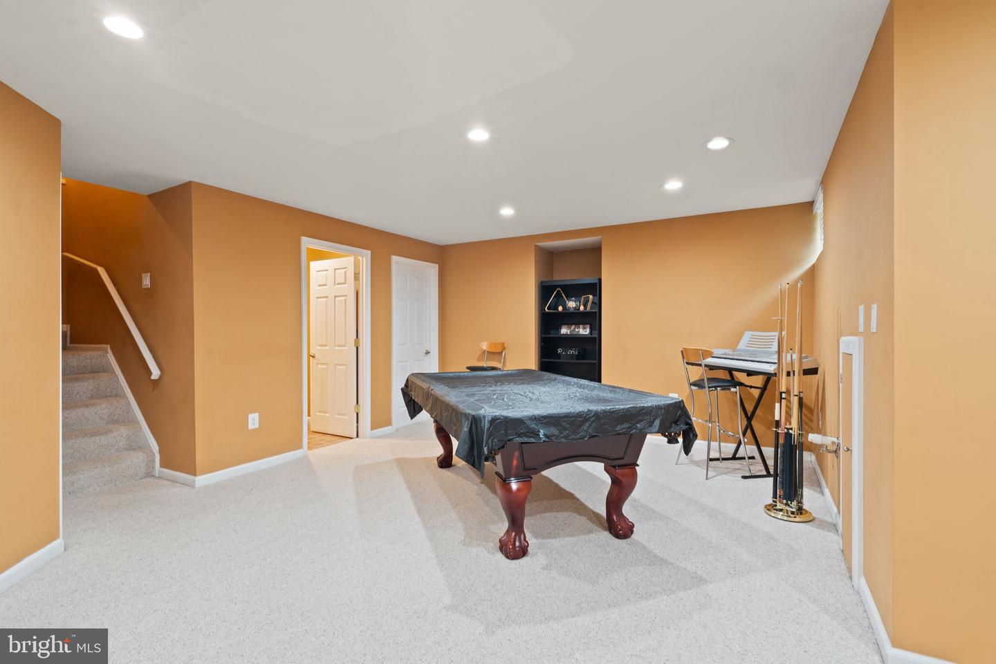 25336 RIPLEYS FIELD DR, CHANTILLY, Virginia 20152, 3 Bedrooms Bedrooms, ,3 BathroomsBathrooms,Residential,For sale,25336 RIPLEYS FIELD DR,VALO2099466 MLS # VALO2099466