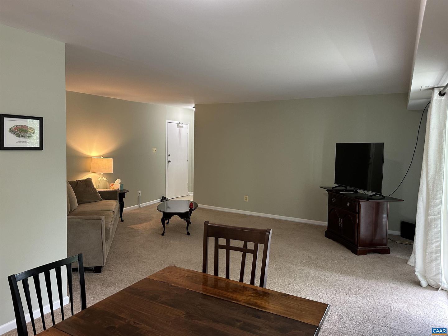 545 BURGOYNE RD #8, CHARLOTTESVILLE, Virginia 22901, 1 Bedroom Bedrooms, ,1 BathroomBathrooms,Residential,For sale,545 BURGOYNE RD #8,665646 MLS # 665646