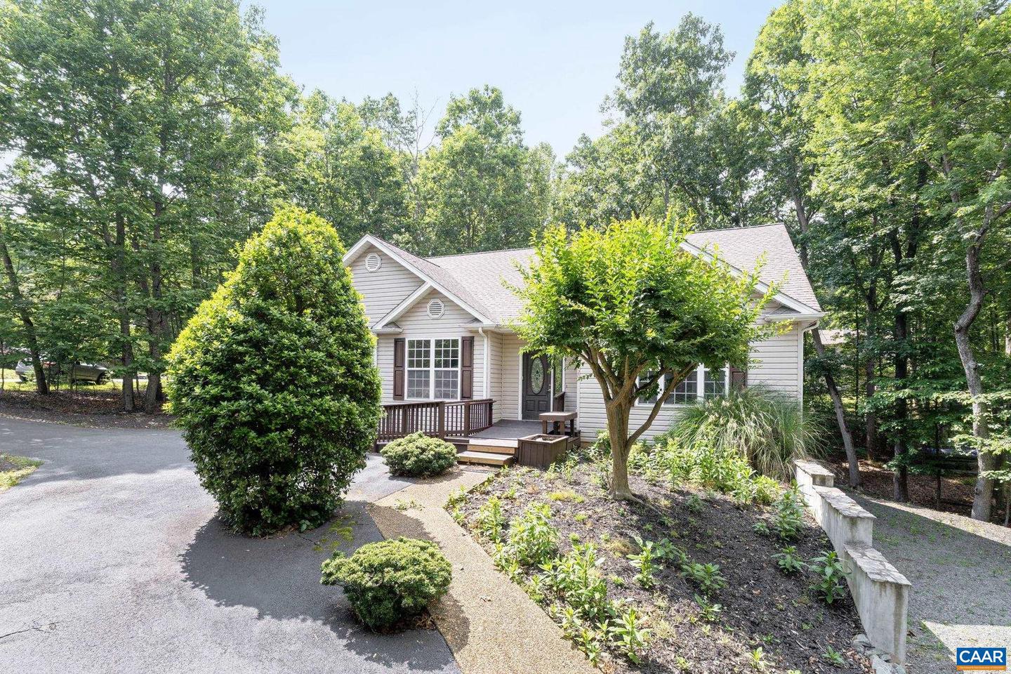 20 XEBEC RD, PALMYRA, Virginia 22963, 3 Bedrooms Bedrooms, ,3 BathroomsBathrooms,Residential,For sale,20 XEBEC RD,665648 MLS # 665648