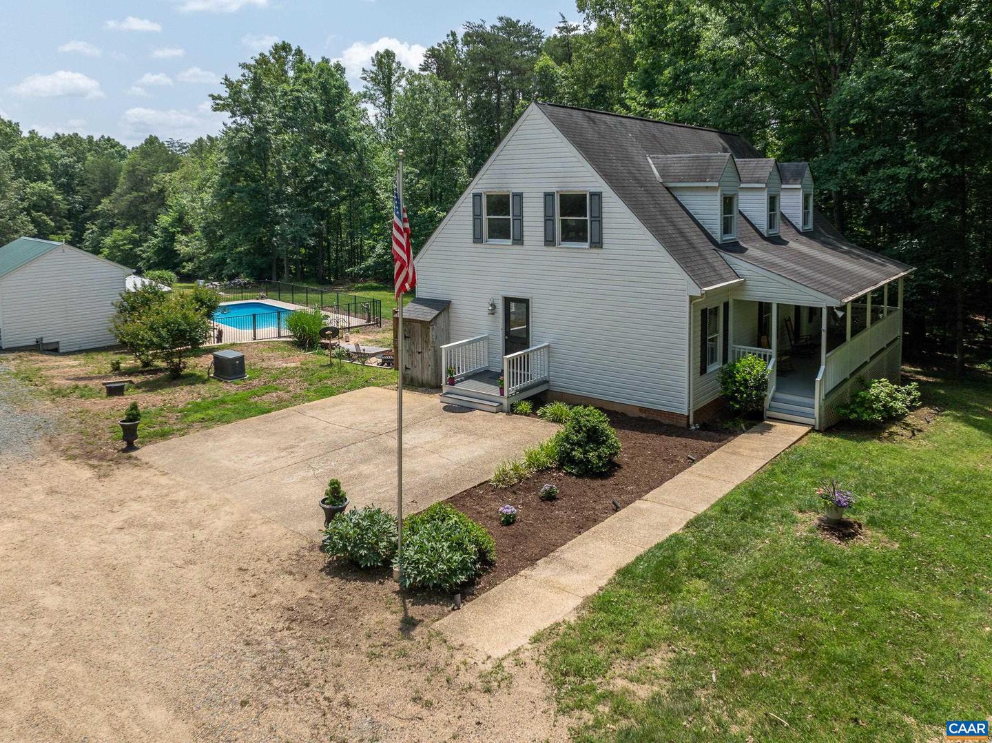 1505 RUNNING DEER DR, KESWICK, Virginia 22947, 3 Bedrooms Bedrooms, ,4 BathroomsBathrooms,Residential,For sale,1505 RUNNING DEER DR,665658 MLS # 665658