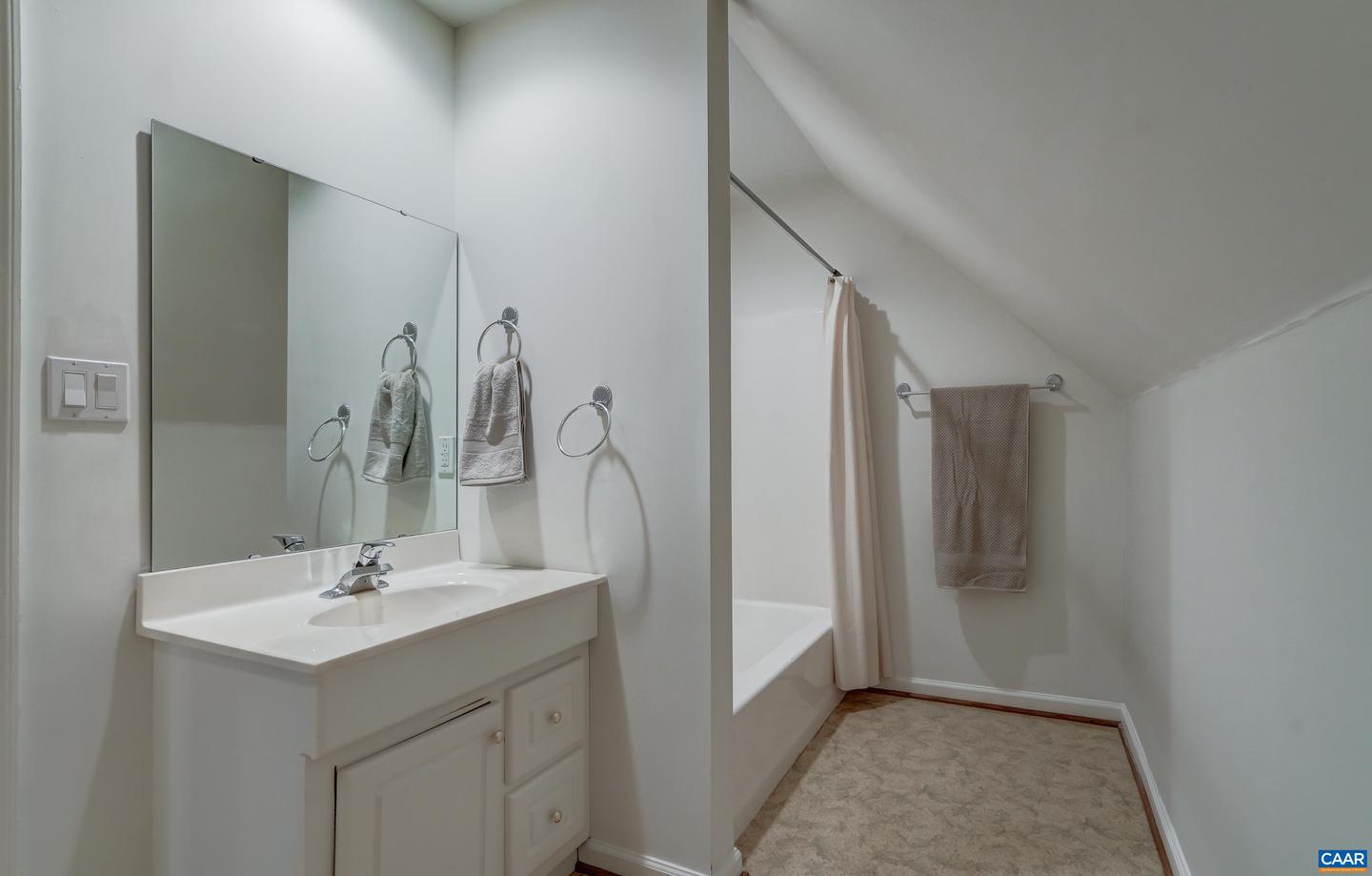 1505 RUNNING DEER DR, KESWICK, Virginia 22947, 3 Bedrooms Bedrooms, ,4 BathroomsBathrooms,Residential,For sale,1505 RUNNING DEER DR,665658 MLS # 665658