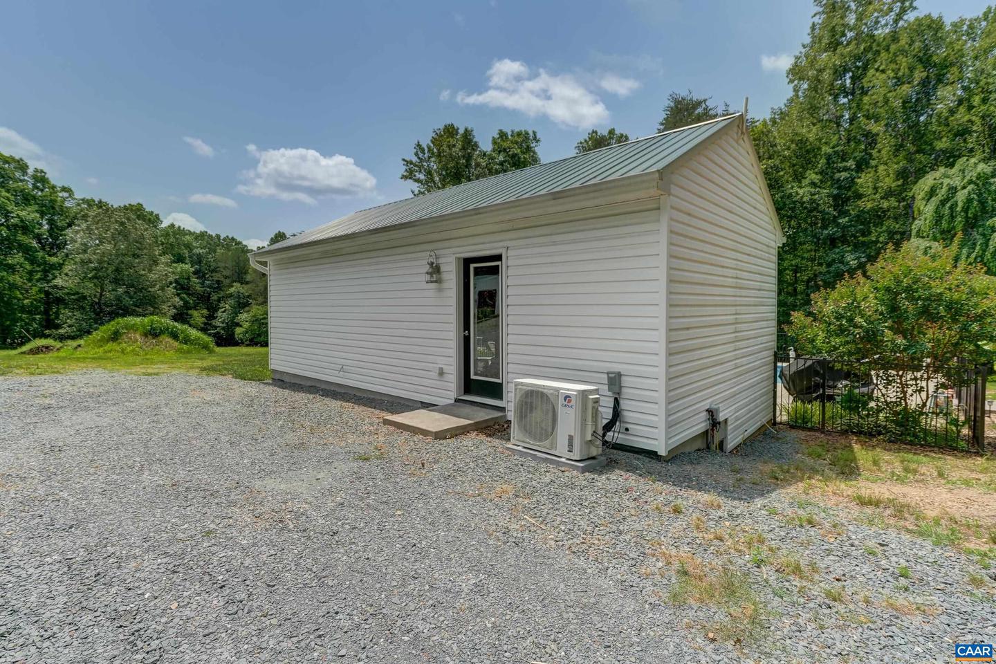 1505 RUNNING DEER DR, KESWICK, Virginia 22947, 3 Bedrooms Bedrooms, ,4 BathroomsBathrooms,Residential,For sale,1505 RUNNING DEER DR,665658 MLS # 665658