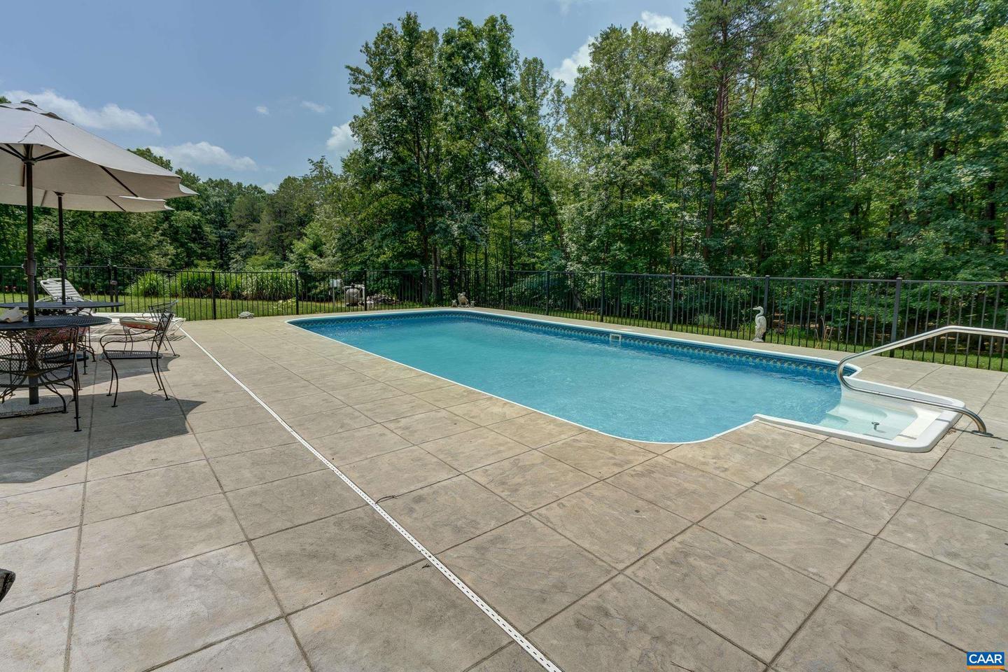 1505 RUNNING DEER DR, KESWICK, Virginia 22947, 3 Bedrooms Bedrooms, ,4 BathroomsBathrooms,Residential,For sale,1505 RUNNING DEER DR,665658 MLS # 665658