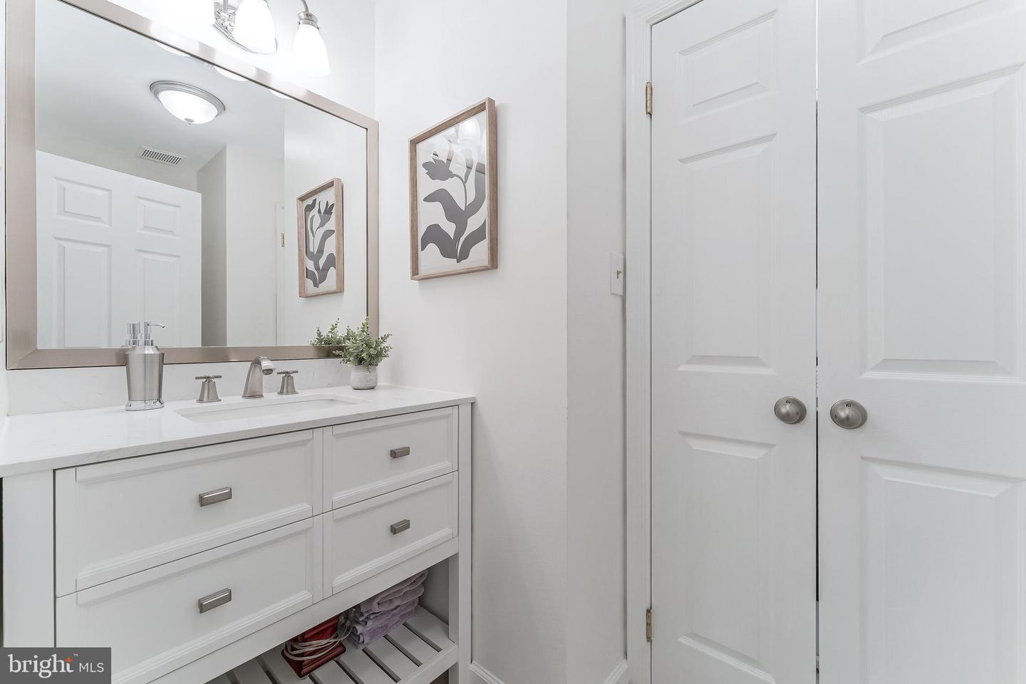 1416 CHURCH HILL PL, RESTON, Virginia 20194, 2 Bedrooms Bedrooms, ,1 BathroomBathrooms,Residential,For sale,1416 CHURCH HILL PL,VAFX2247052 MLS # VAFX2247052
