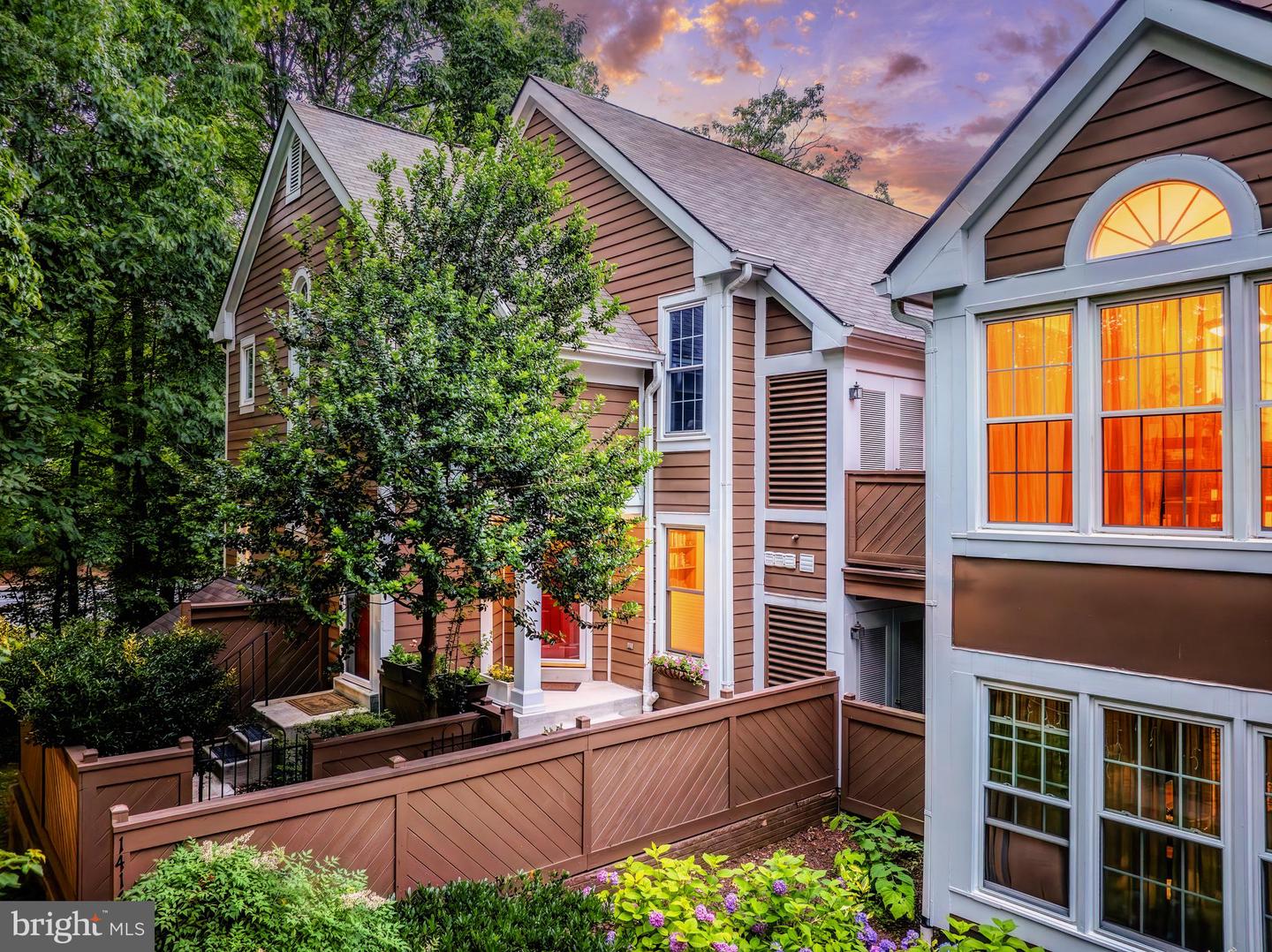 1416 CHURCH HILL PL, RESTON, Virginia 20194, 2 Bedrooms Bedrooms, ,1 BathroomBathrooms,Residential,For sale,1416 CHURCH HILL PL,VAFX2247052 MLS # VAFX2247052