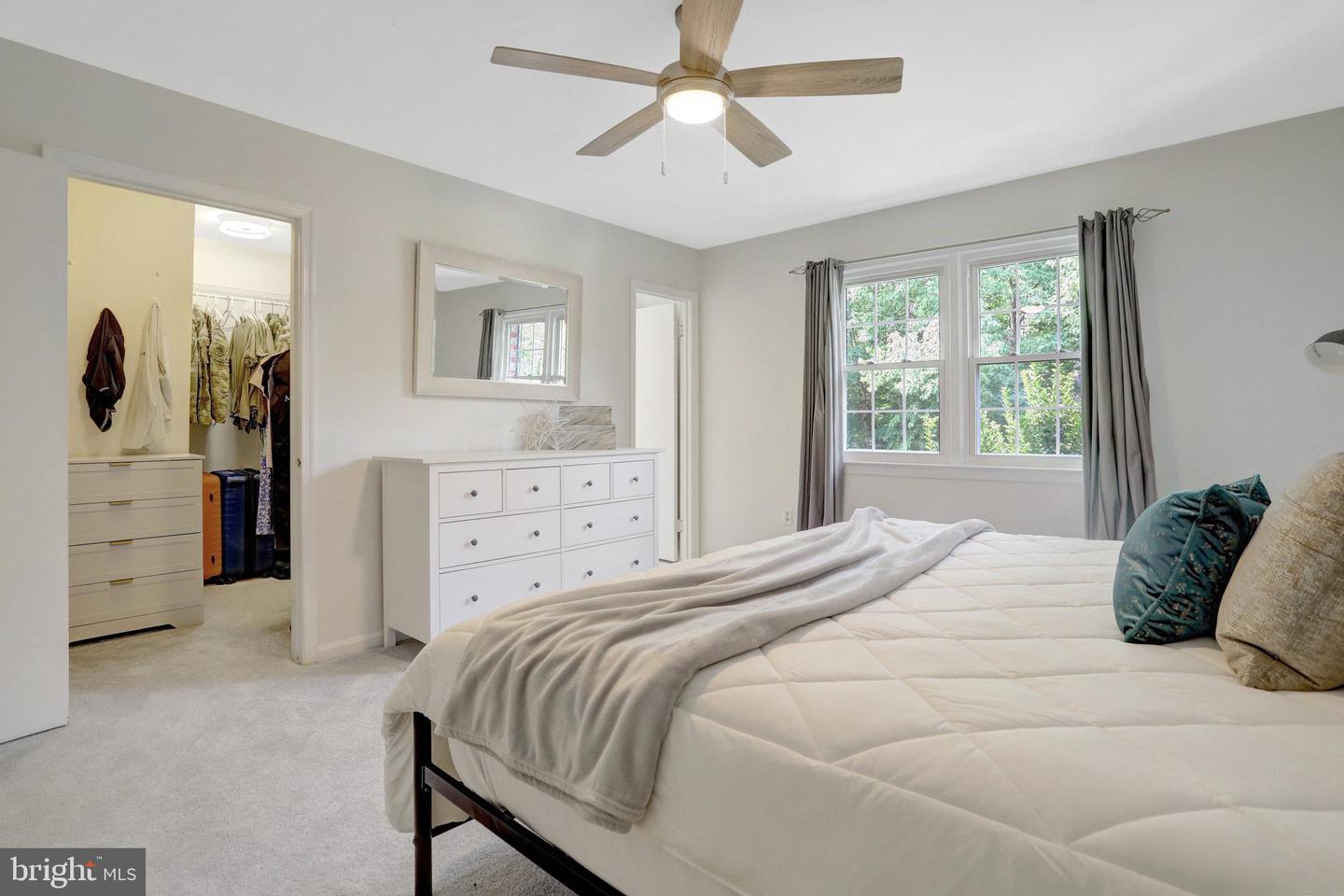 8108 RHODELL LN, SPRINGFIELD, Virginia 22153, 4 Bedrooms Bedrooms, ,3 BathroomsBathrooms,Residential,For sale,8108 RHODELL LN,VAFX2247058 MLS # VAFX2247058
