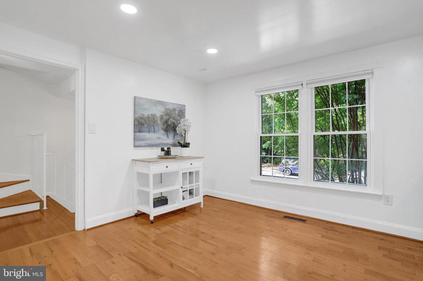 8108 RHODELL LN, SPRINGFIELD, Virginia 22153, 4 Bedrooms Bedrooms, ,3 BathroomsBathrooms,Residential,For sale,8108 RHODELL LN,VAFX2247058 MLS # VAFX2247058