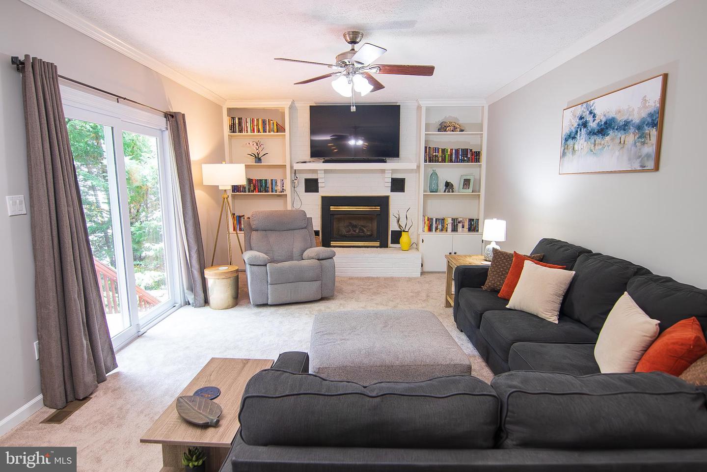 6309 EMBER CT, MANASSAS, Virginia 20112, 4 Bedrooms Bedrooms, ,3 BathroomsBathrooms,Residential,For sale,6309 EMBER CT,VAPW2096912 MLS # VAPW2096912