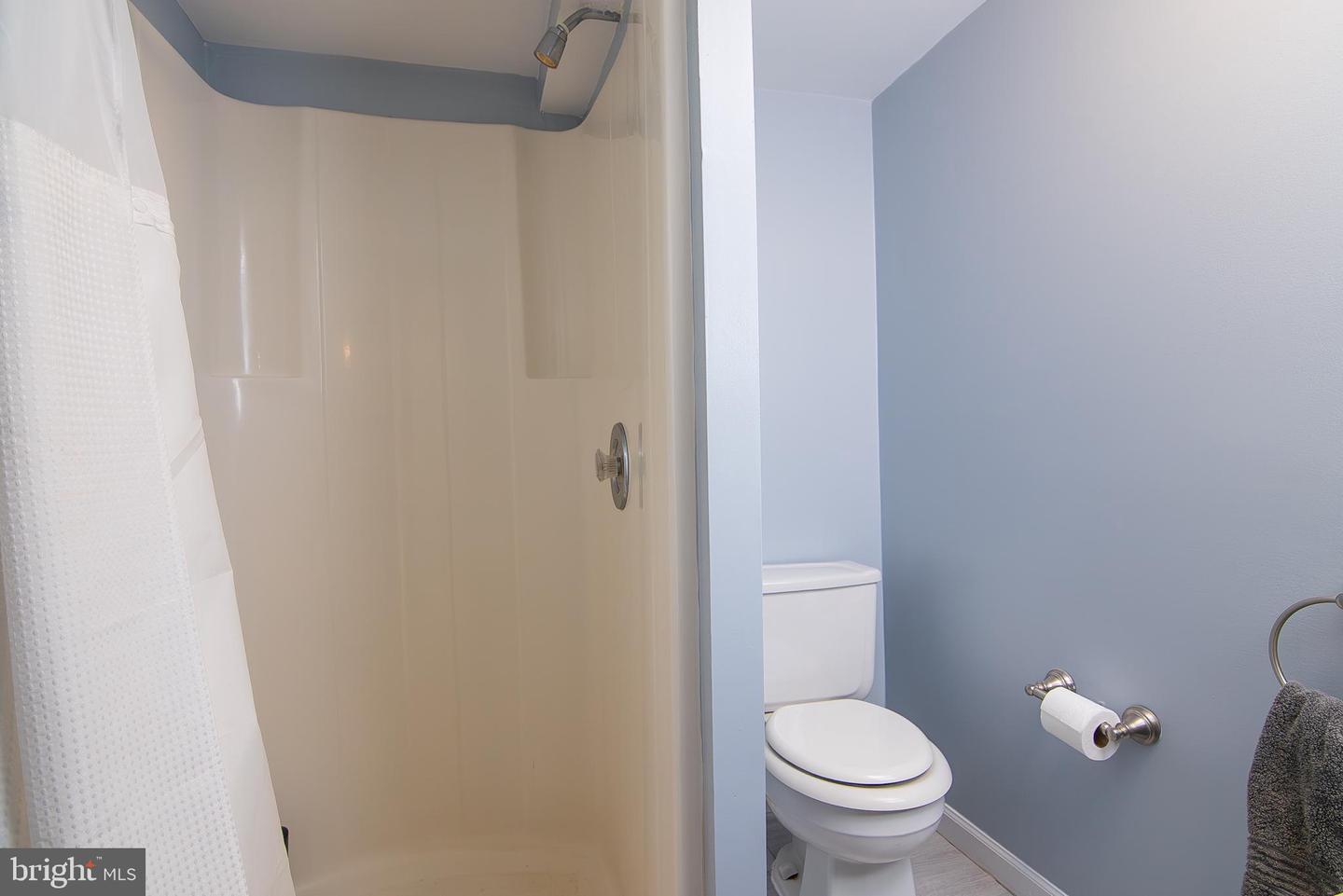 6309 EMBER CT, MANASSAS, Virginia 20112, 4 Bedrooms Bedrooms, ,3 BathroomsBathrooms,Residential,For sale,6309 EMBER CT,VAPW2096912 MLS # VAPW2096912