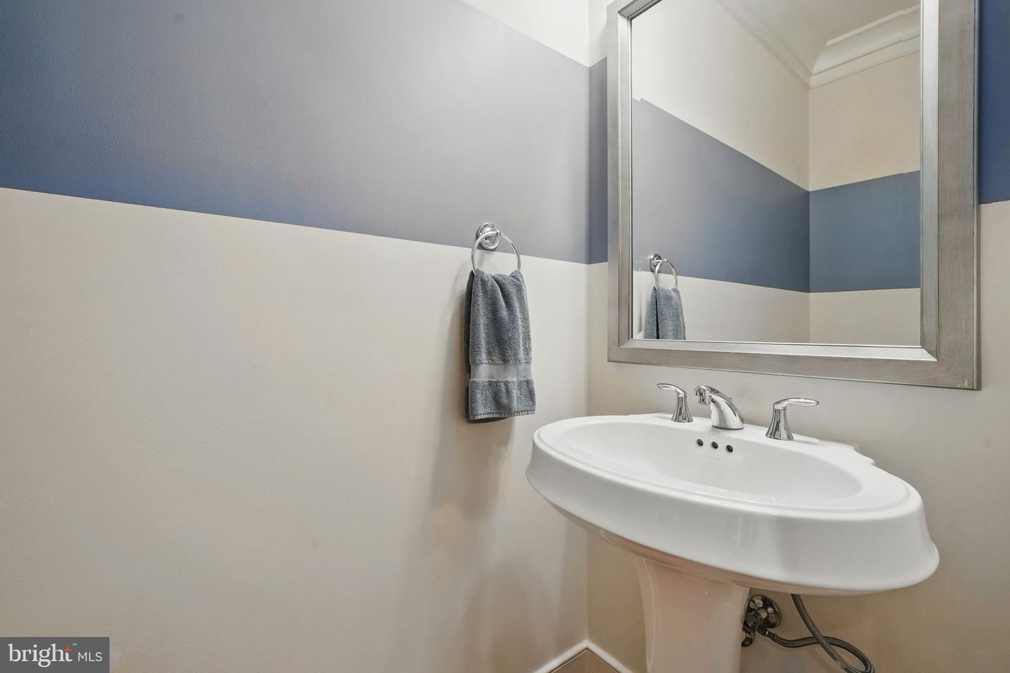 4109 HALSTED ST, FAIRFAX, Virginia 22033, 3 Bedrooms Bedrooms, ,3 BathroomsBathrooms,Residential,For sale,4109 HALSTED ST,VAFX2247080 MLS # VAFX2247080