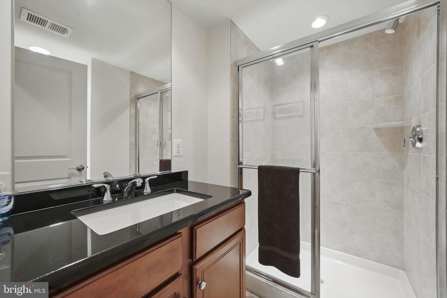 4109 HALSTED ST, FAIRFAX, Virginia 22033, 3 Bedrooms Bedrooms, ,3 BathroomsBathrooms,Residential,For sale,4109 HALSTED ST,VAFX2247080 MLS # VAFX2247080