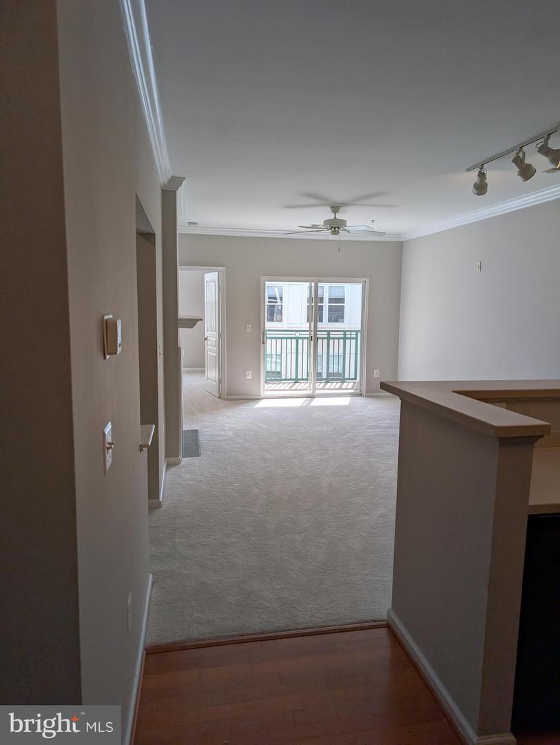 12001 MARKET ST #340, RESTON, Virginia 20190, 2 Bedrooms Bedrooms, ,2 BathroomsBathrooms,Residential,For sale,12001 MARKET ST #340,VAFX2247086 MLS # VAFX2247086
