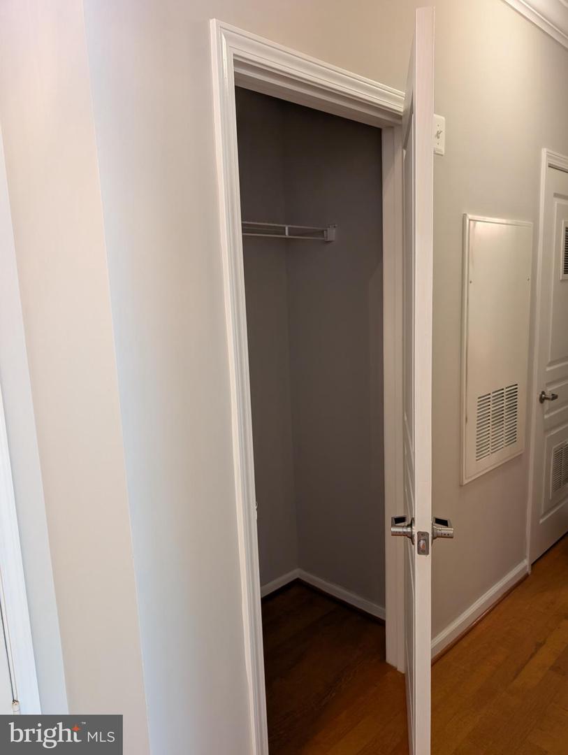12001 MARKET ST #340, RESTON, Virginia 20190, 2 Bedrooms Bedrooms, ,2 BathroomsBathrooms,Residential,For sale,12001 MARKET ST #340,VAFX2247086 MLS # VAFX2247086