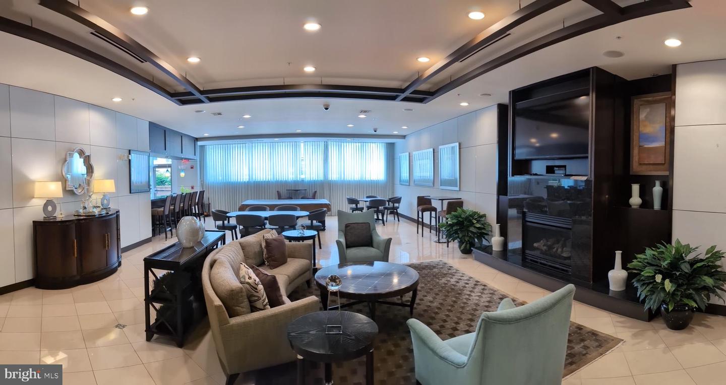 12001 MARKET ST #340, RESTON, Virginia 20190, 2 Bedrooms Bedrooms, ,2 BathroomsBathrooms,Residential,For sale,12001 MARKET ST #340,VAFX2247086 MLS # VAFX2247086