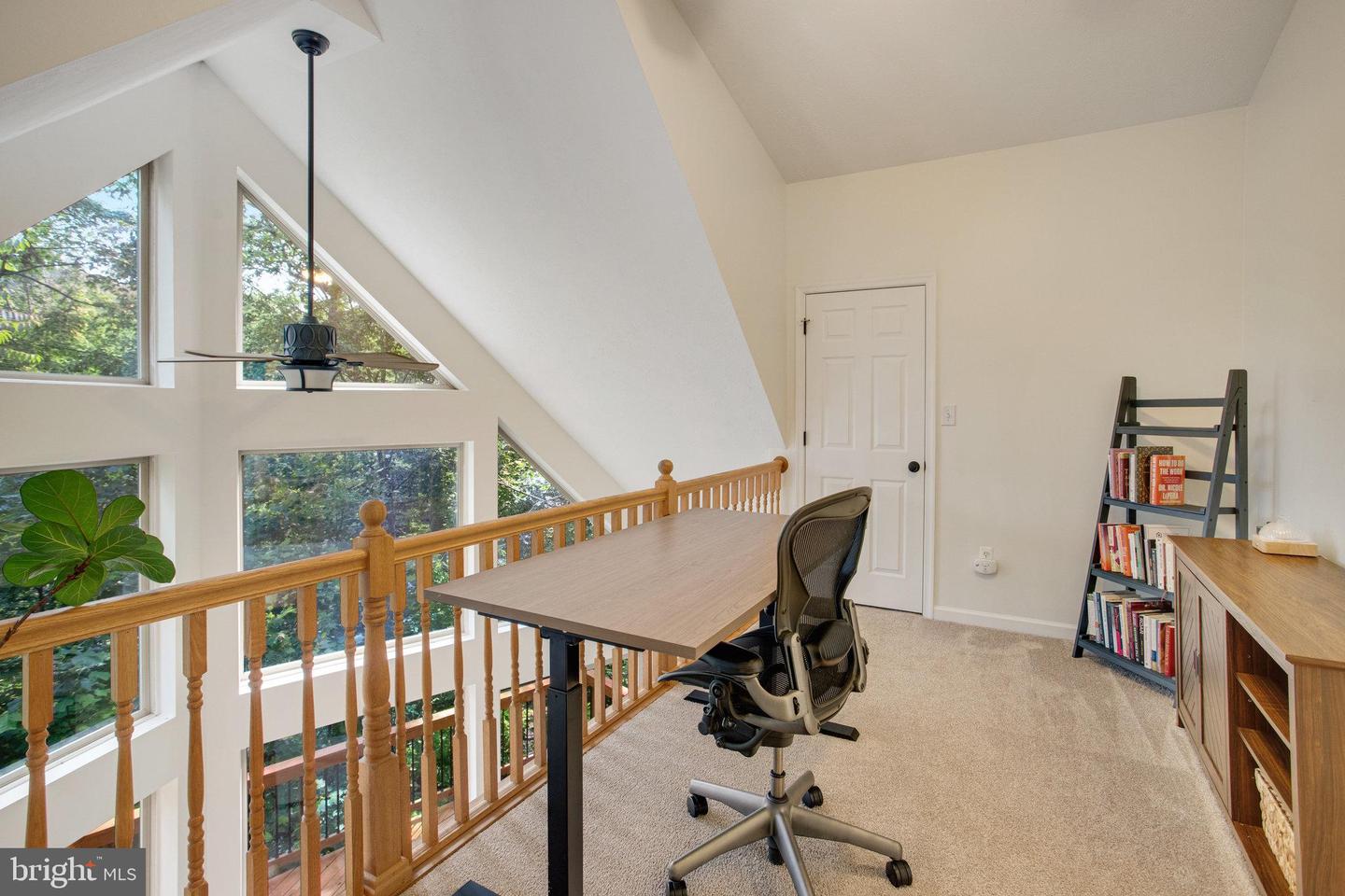 5171 SANDY STONE LN, BROAD RUN, Virginia 20137, 4 Bedrooms Bedrooms, 8 Rooms Rooms,3 BathroomsBathrooms,Residential,For sale,5171 SANDY STONE LN,VAFQ2017026 MLS # VAFQ2017026