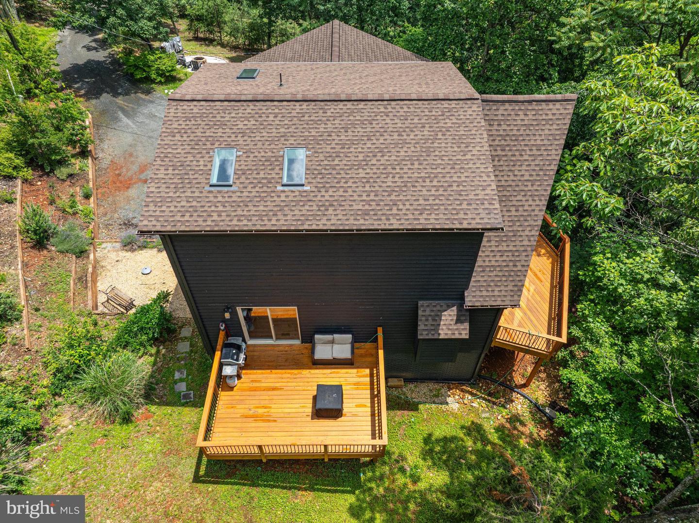 5171 SANDY STONE LN, BROAD RUN, Virginia 20137, 4 Bedrooms Bedrooms, 8 Rooms Rooms,3 BathroomsBathrooms,Residential,For sale,5171 SANDY STONE LN,VAFQ2017026 MLS # VAFQ2017026