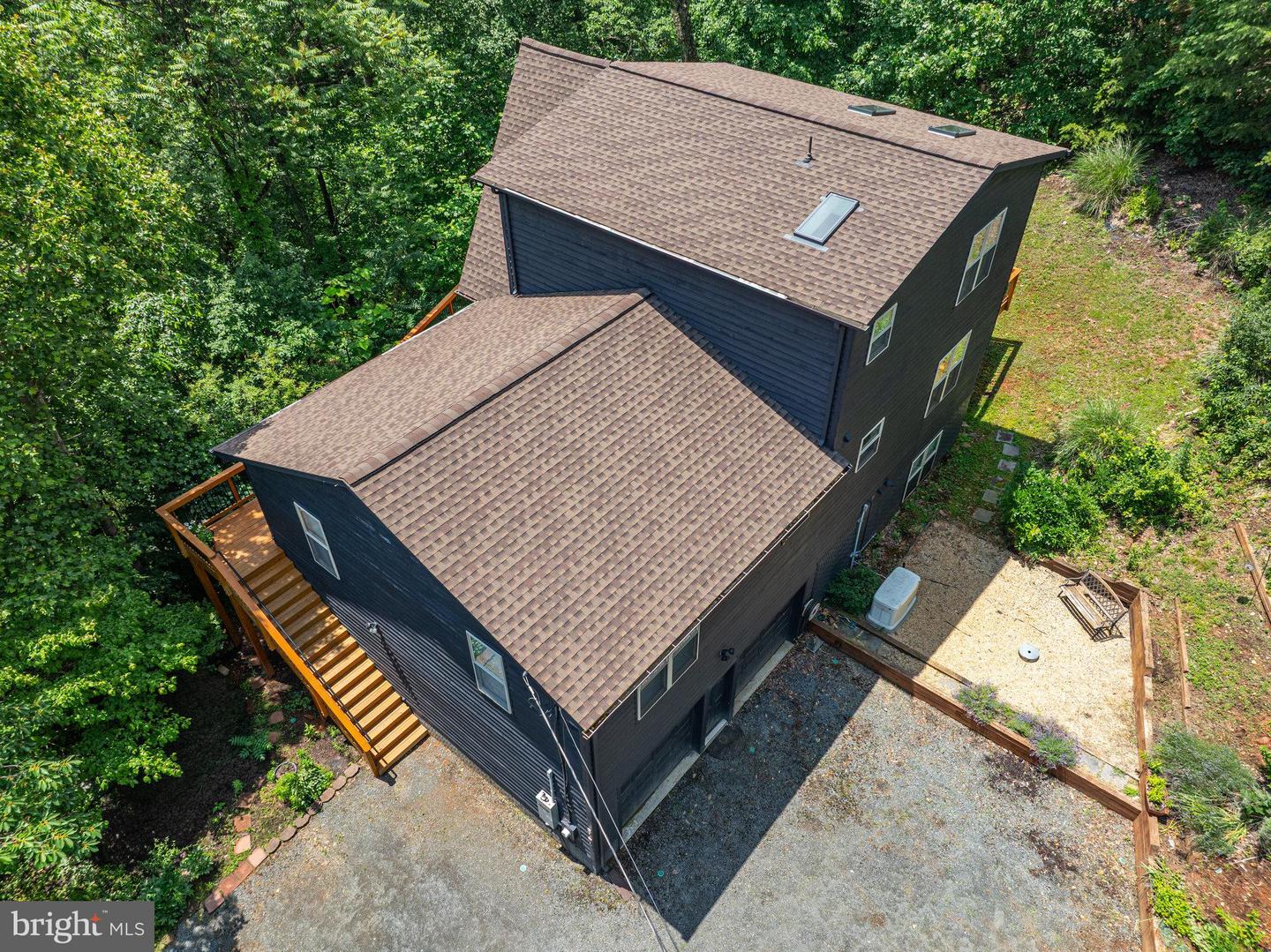 5171 SANDY STONE LN, BROAD RUN, Virginia 20137, 4 Bedrooms Bedrooms, 8 Rooms Rooms,3 BathroomsBathrooms,Residential,For sale,5171 SANDY STONE LN,VAFQ2017026 MLS # VAFQ2017026