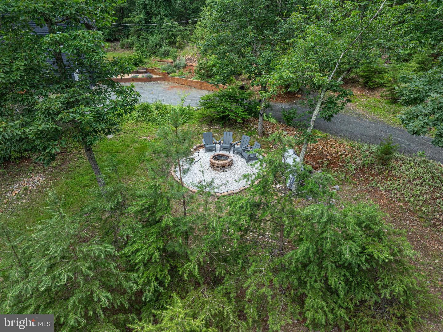 5171 SANDY STONE LN, BROAD RUN, Virginia 20137, 4 Bedrooms Bedrooms, 8 Rooms Rooms,3 BathroomsBathrooms,Residential,For sale,5171 SANDY STONE LN,VAFQ2017026 MLS # VAFQ2017026