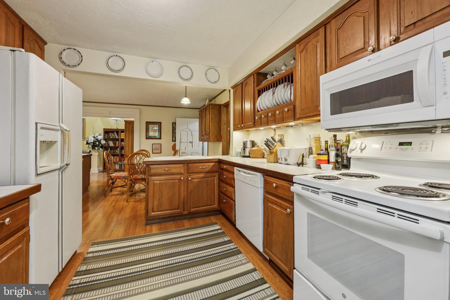 28 CLIFF RD, FRONT ROYAL, Virginia 22630, 3 Bedrooms Bedrooms, ,3 BathroomsBathrooms,Residential,For sale,28 CLIFF RD,VAWR2011432 MLS # VAWR2011432