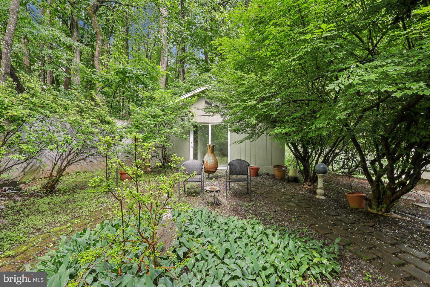 28 CLIFF RD, FRONT ROYAL, Virginia 22630, 3 Bedrooms Bedrooms, ,3 BathroomsBathrooms,Residential,For sale,28 CLIFF RD,VAWR2011432 MLS # VAWR2011432