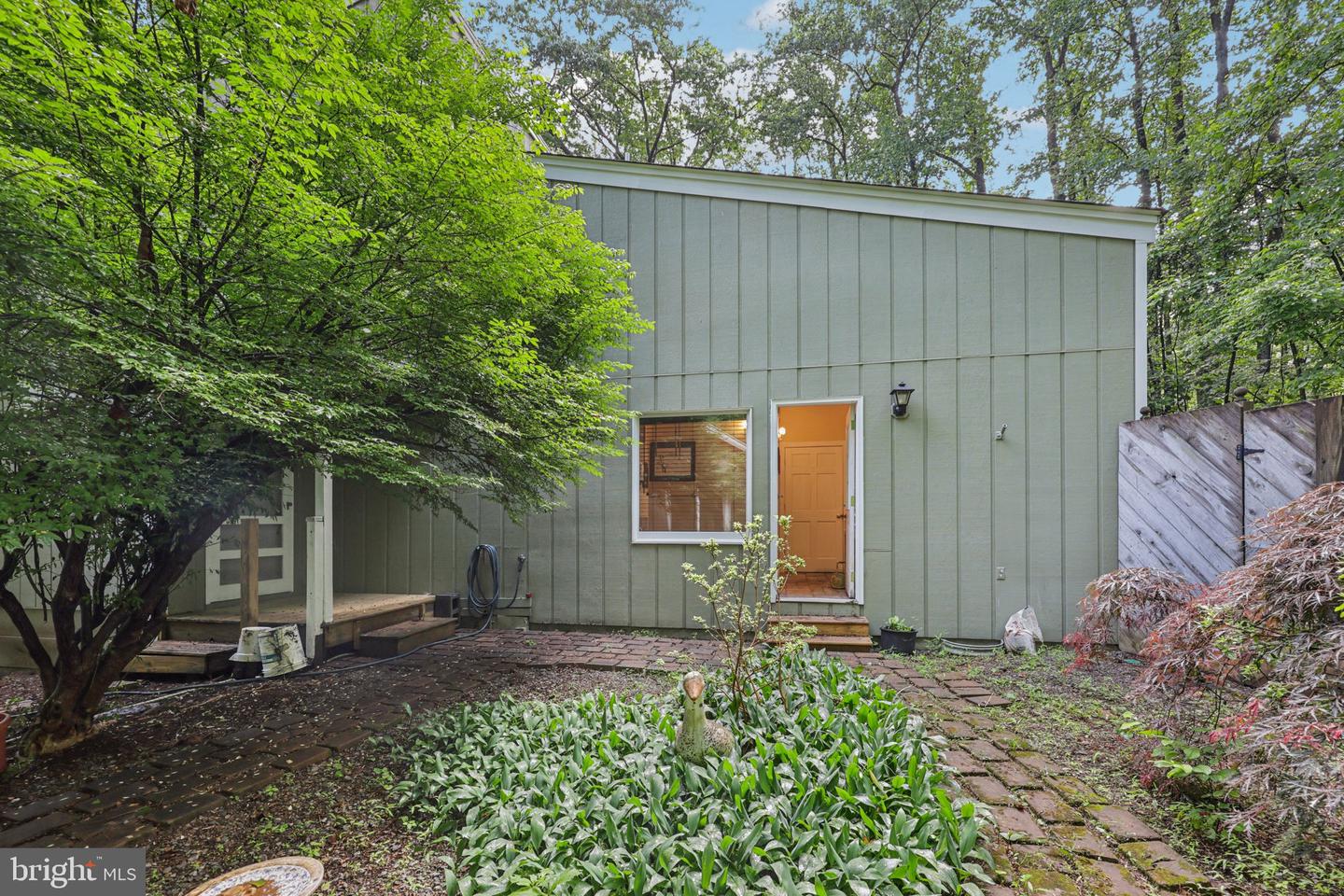 28 CLIFF RD, FRONT ROYAL, Virginia 22630, 3 Bedrooms Bedrooms, ,3 BathroomsBathrooms,Residential,For sale,28 CLIFF RD,VAWR2011432 MLS # VAWR2011432