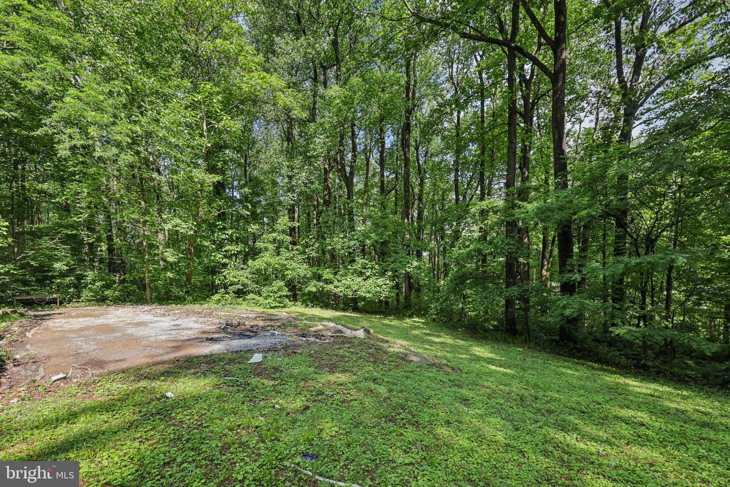 28 CLIFF RD, FRONT ROYAL, Virginia 22630, 3 Bedrooms Bedrooms, ,3 BathroomsBathrooms,Residential,For sale,28 CLIFF RD,VAWR2011432 MLS # VAWR2011432
