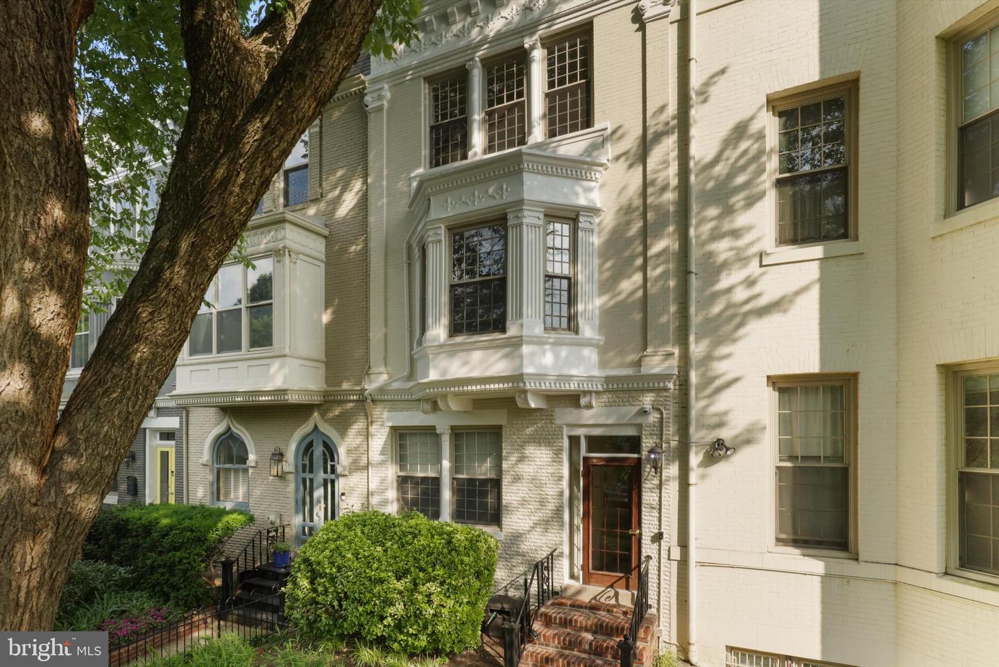 101 NORTH CAROLINA AVE SE #A200, WASHINGTON, District Of Columbia 20003, 1 Bedroom Bedrooms, ,1 BathroomBathrooms,Residential,For sale,101 NORTH CAROLINA AVE SE #A200,DCDC2205510 MLS # DCDC2205510