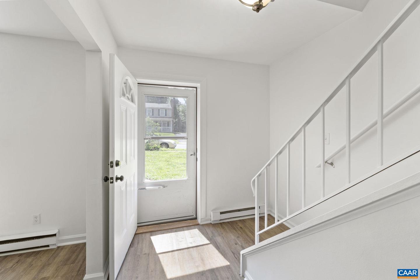 753 ORANGEDALE AVE, CHARLOTTESVILLE, Virginia 22903, 3 Bedrooms Bedrooms, ,1 BathroomBathrooms,Residential,For sale,753 ORANGEDALE AVE,665666 MLS # 665666