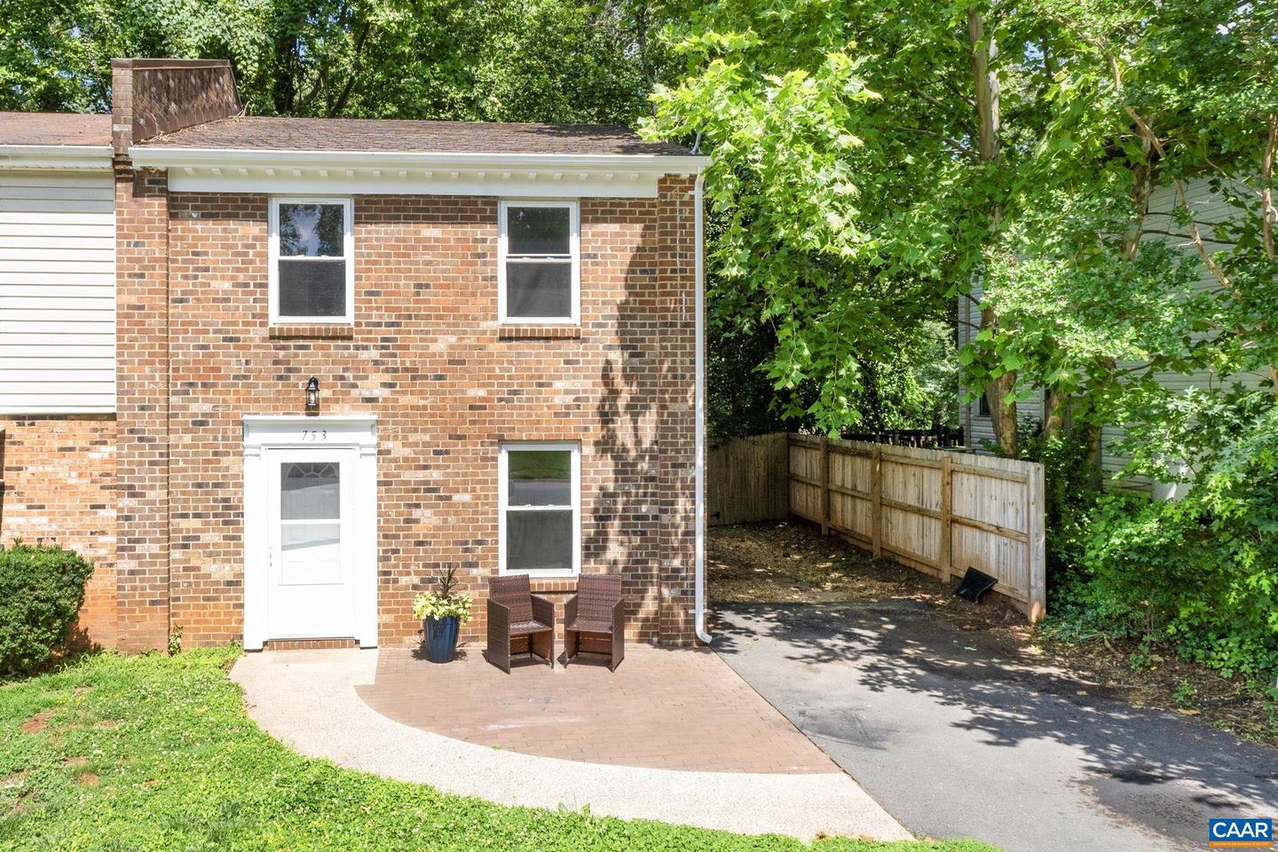 753 ORANGEDALE AVE, CHARLOTTESVILLE, Virginia 22903, 3 Bedrooms Bedrooms, ,1 BathroomBathrooms,Residential,For sale,753 ORANGEDALE AVE,665666 MLS # 665666