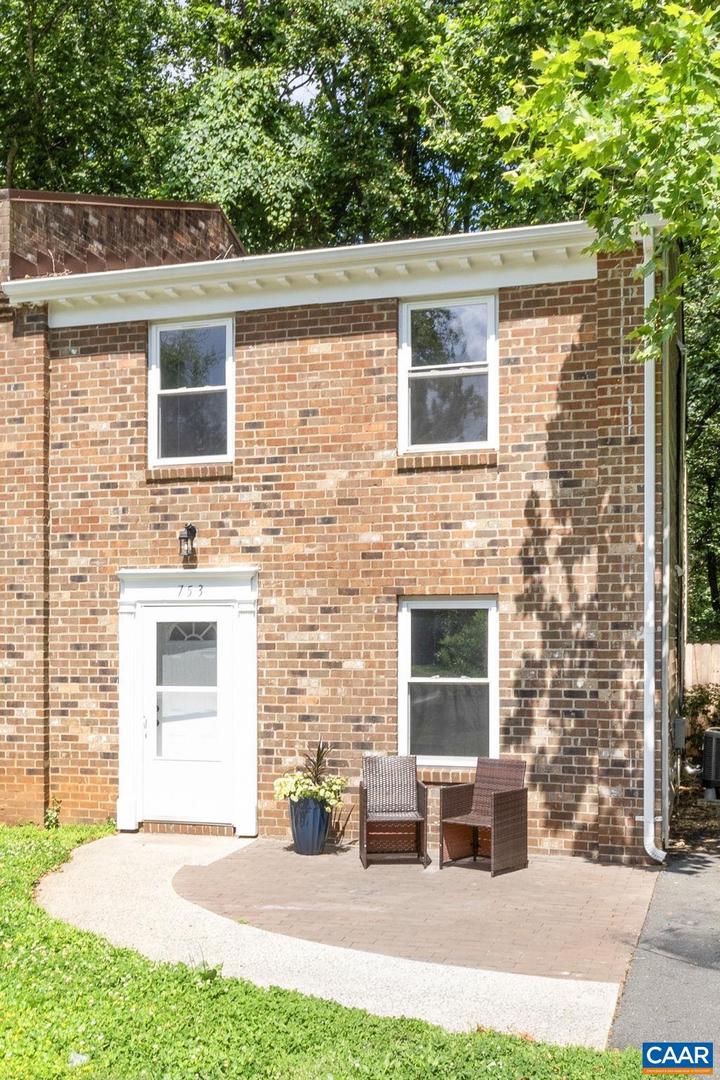 753 ORANGEDALE AVE, CHARLOTTESVILLE, Virginia 22903, 3 Bedrooms Bedrooms, ,1 BathroomBathrooms,Residential,For sale,753 ORANGEDALE AVE,665666 MLS # 665666