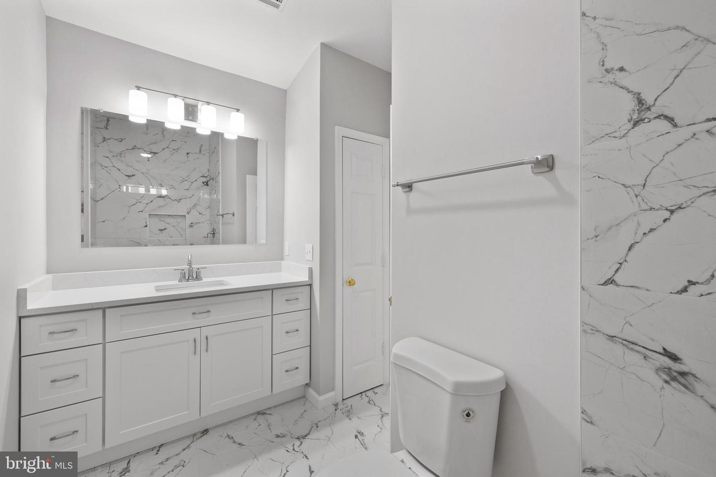 5840 WESCOTT HILLS WAY, ALEXANDRIA, Virginia 22315, 3 Bedrooms Bedrooms, ,2 BathroomsBathrooms,Residential,For sale,5840 WESCOTT HILLS WAY,VAFX2247210 MLS # VAFX2247210