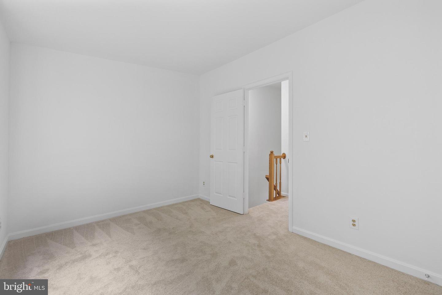 5840 WESCOTT HILLS WAY, ALEXANDRIA, Virginia 22315, 3 Bedrooms Bedrooms, ,2 BathroomsBathrooms,Residential,For sale,5840 WESCOTT HILLS WAY,VAFX2247210 MLS # VAFX2247210