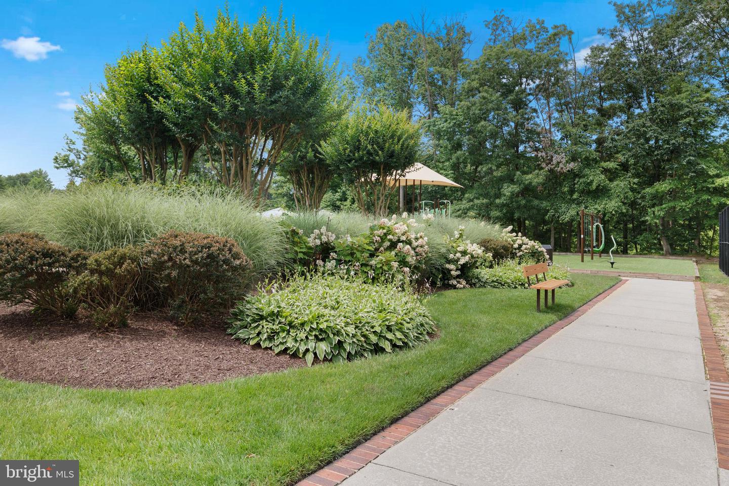 5840 WESCOTT HILLS WAY, ALEXANDRIA, Virginia 22315, 3 Bedrooms Bedrooms, ,2 BathroomsBathrooms,Residential,For sale,5840 WESCOTT HILLS WAY,VAFX2247210 MLS # VAFX2247210