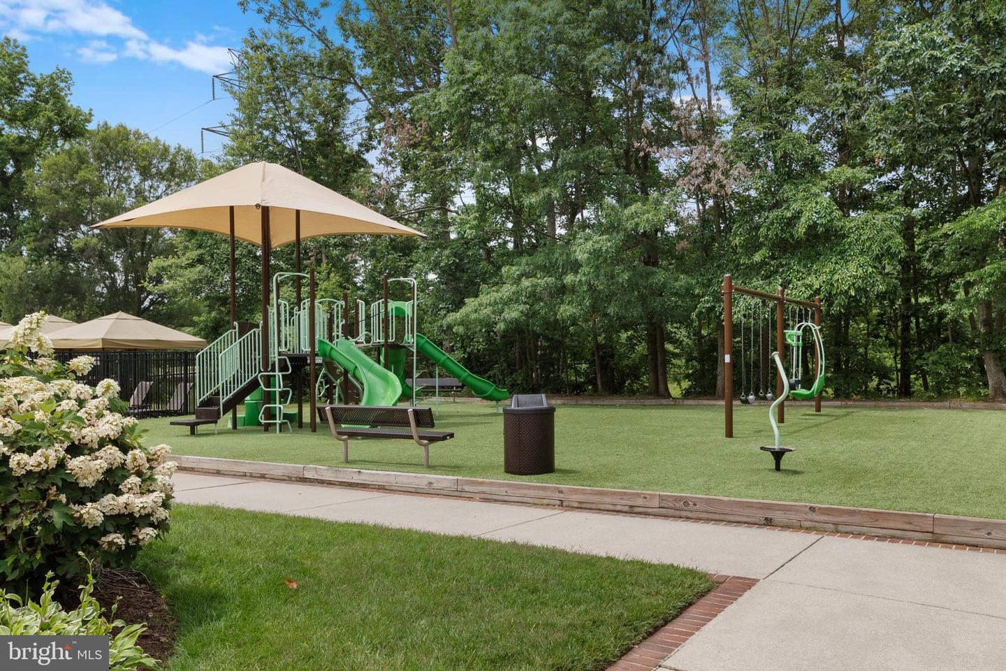5840 WESCOTT HILLS WAY, ALEXANDRIA, Virginia 22315, 3 Bedrooms Bedrooms, ,2 BathroomsBathrooms,Residential,For sale,5840 WESCOTT HILLS WAY,VAFX2247210 MLS # VAFX2247210