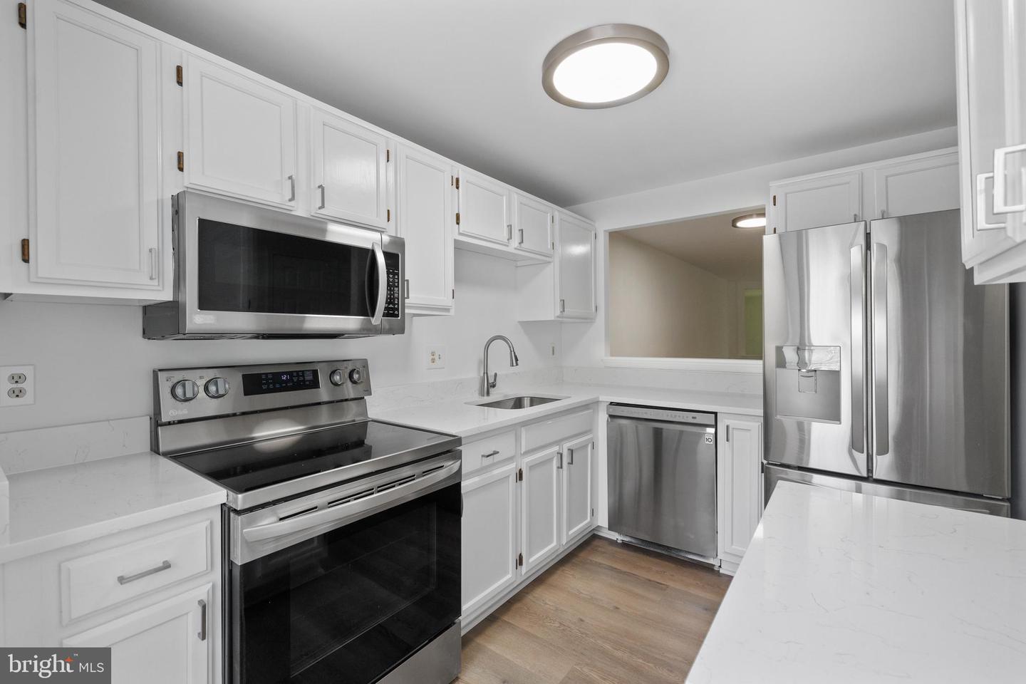 5840 WESCOTT HILLS WAY, ALEXANDRIA, Virginia 22315, 3 Bedrooms Bedrooms, ,2 BathroomsBathrooms,Residential,For sale,5840 WESCOTT HILLS WAY,VAFX2247210 MLS # VAFX2247210