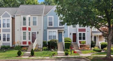 5840 WESCOTT HILLS WAY, ALEXANDRIA, Virginia 22315, 3 Bedrooms Bedrooms, ,2 BathroomsBathrooms,Residential,For sale,5840 WESCOTT HILLS WAY,VAFX2247210 MLS # VAFX2247210