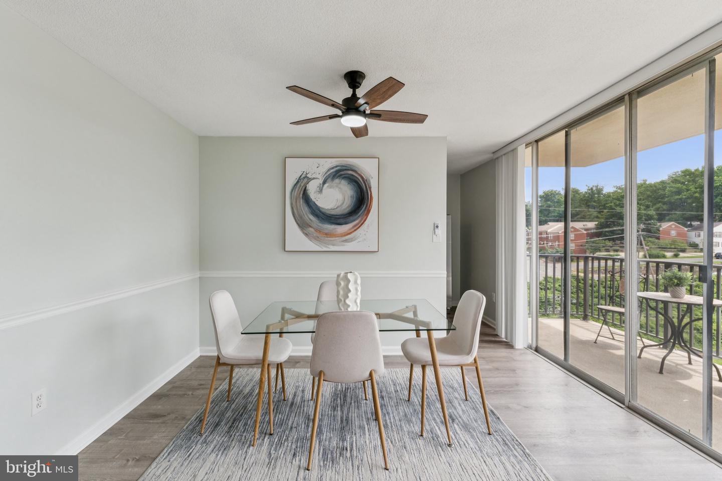 4600 S FOUR MILE RUN DR #526, ARLINGTON, Virginia 22204, 1 Bedroom Bedrooms, ,1 BathroomBathrooms,Residential,For sale,4600 S FOUR MILE RUN DR #526,VAAR2059208 MLS # VAAR2059208